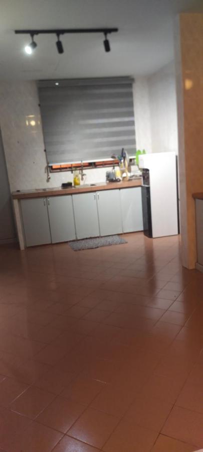 Cmk Apartmen Mutiara Tower 3 Bedroom Kota Bharu#Netflix Exterior foto