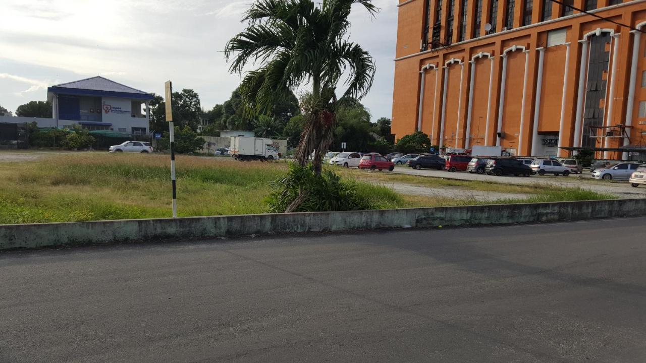 Cmk Apartmen Mutiara Tower 3 Bedroom Kota Bharu#Netflix Exterior foto